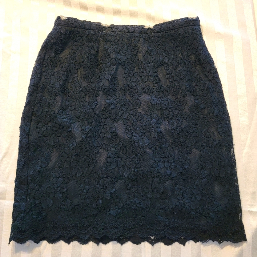 Black Lace Anne Klein II skirt